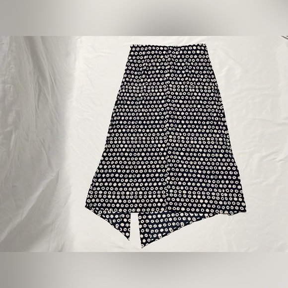 Silk Midi Skirt with Front Slit - Picture 10 of 15